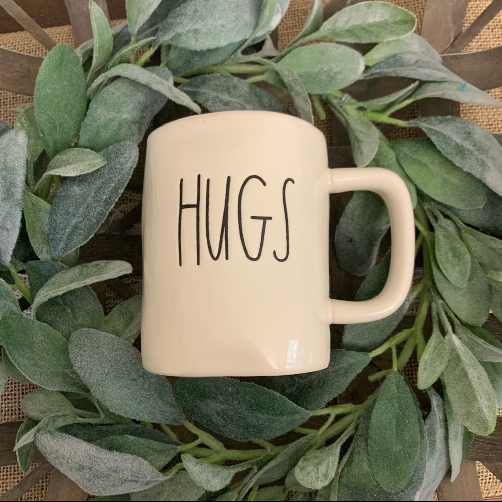 Rae Dun HUGS